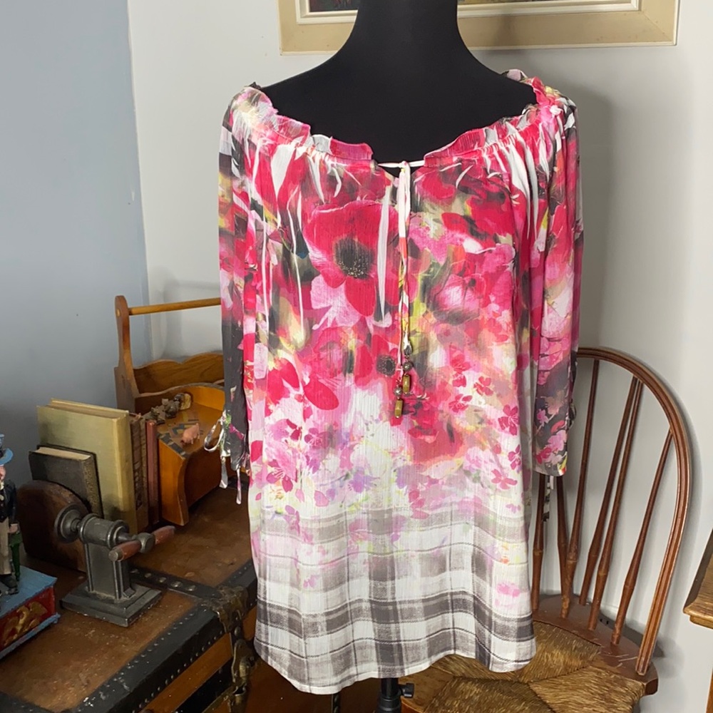 - Style & Company Off The Shoulder Pink Floral Blouse